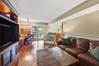 305 S Knollwood Drive, Schaumburg, IL 60193 - Photo 12