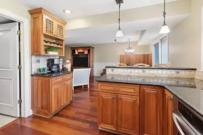 305 S Knollwood Drive, Schaumburg, IL 60193 - Photo 10