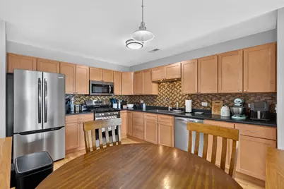 50 N Bokelman Street #534, Roselle, IL 60172 - Photo 4
