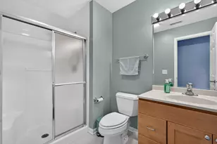50 N Bokelman St, Roselle, IL 60172 - Photo 12