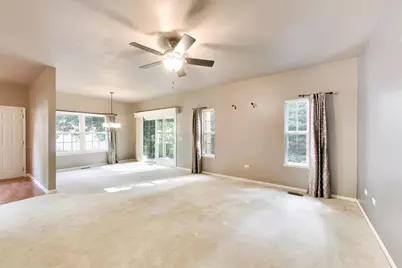 2811 Granite Court #2811, Crystal Lake, IL 60012 - Photo 4