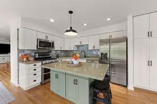 6S165 Lakewood Dr, Naperville, IL 60540 - Photo 10