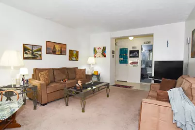 2610 W Balmoral Avenue #203, Chicago, IL 60625 - Photo 4