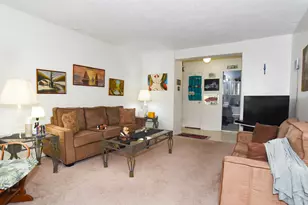 2610 W Balmoral Ave, Chicago, IL 60625 - Photo 4