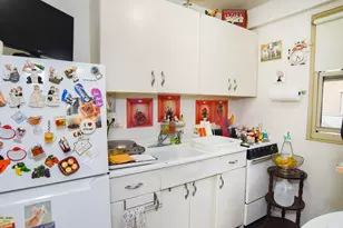 2610 W Balmoral Ave, Chicago, IL 60625 - Photo 6