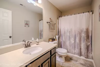 4062 Pompton Avenue, Elgin, IL 60124 - Photo 24