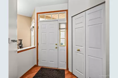 2259 Lake Ridge Drive, Glendale Heights, IL 60139 - Photo 8