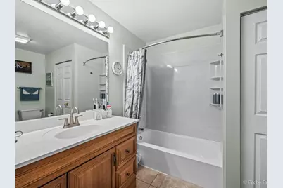 2259 Lake Ridge Drive, Glendale Heights, IL 60139 - Photo 16