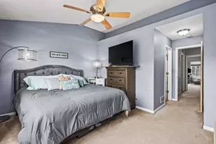 2259 Lake Ridge Dr, Glendale Heights, IL 60139 - Photo 14
