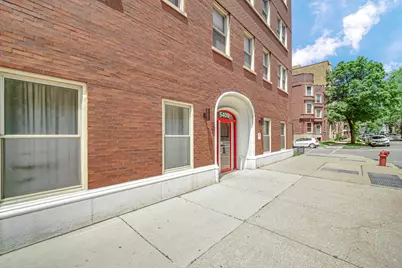 5400 S Harper Avenue #402, Chicago, IL 60615 - Photo 4