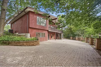 172 Hilltop Court, Sleepy Hollow, IL 60118 - Photo 12