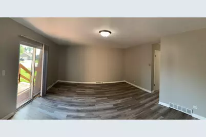 1637 Sheffield Drive, Elgin, IL 60123 - Photo 10