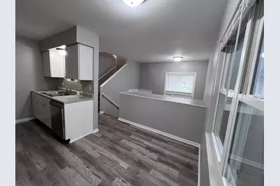 1637 Sheffield Drive, Elgin, IL 60123 - Photo 6