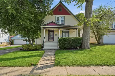 315 Forest Avenue, Woodstock, IL 60098 - Photo 1