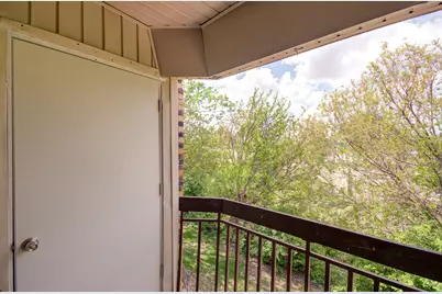 2210 Country Club Drive #26, Woodridge, IL 60517 - Photo 14