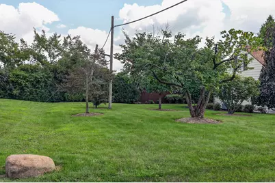 100 83rd Street, Hinsdale, IL 60527 - Photo 14
