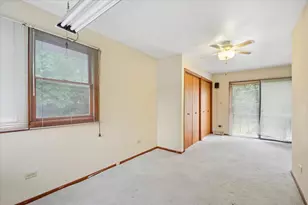 8351 W 99th St, Palos Hills, IL 60465 - Photo 6