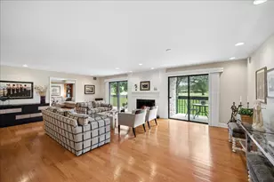 1771 Mission Hills Rd, Northbrook, IL 60062 - Photo 4