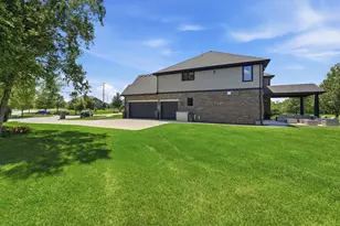 7812 Northwoods Dr, Frankfort, IL 60423 - Photo 58