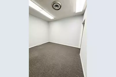 5765 N Lincoln Avenue #16, Chicago, IL 60659 - Photo 10