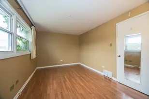 12716 S Saginaw Ave, Chicago, IL 60633 - Photo 14