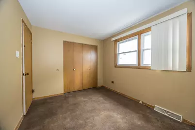 12716 S Saginaw Avenue, Chicago, IL 60633 - Photo 12