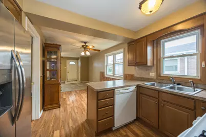 12716 S Saginaw Avenue, Chicago, IL 60633 - Photo 10