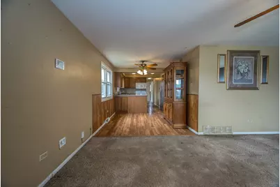 12716 S Saginaw Avenue, Chicago, IL 60633 - Photo 4