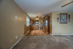 12716 S Saginaw Ave, Chicago, IL 60633 - Photo 4