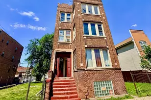 1140 S Keeler Ave, Chicago, IL 60624 - Photo 2