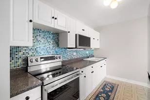 5455 N Sheridan Rd, Chicago, IL 60640 - Photo 10
