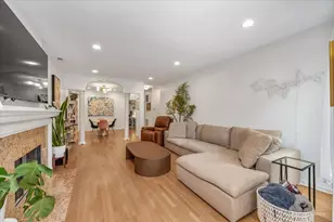 4512 S Greenwood Ave, Chicago, IL 60653 - Photo 4