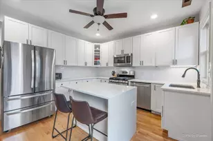 4512 S Greenwood Ave, Chicago, IL 60653 - Photo 8