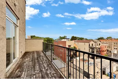 1045 N California Avenue #4, Chicago, IL 60622 - Photo 4