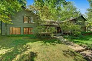 106 Oak Ridge Dr, Burr Ridge, IL 60527 - Photo 2