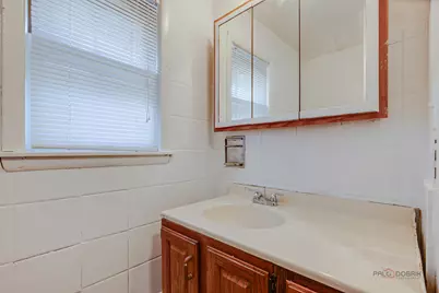 329 Powell Avenue, Waukegan, IL 60085 - Photo 14