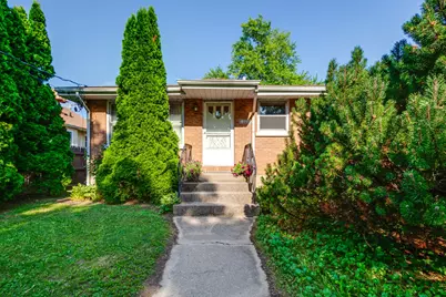 329 Powell Avenue, Waukegan, IL 60085 - Photo 2