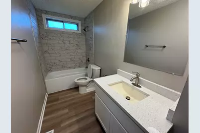 205 Linden Avenue, Romeoville, IL 60446 - Photo 36