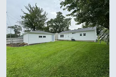 205 Linden Avenue, Romeoville, IL 60446 - Photo 4