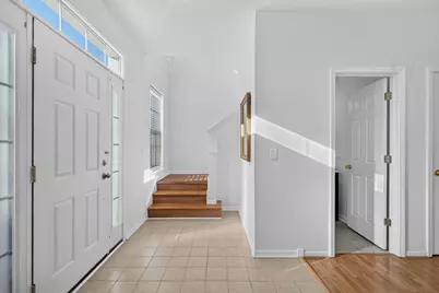 3020 Chalkstone Avenue, Elgin, IL 60124 - Photo 4