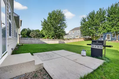 3020 Chalkstone Avenue, Elgin, IL 60124 - Photo 46