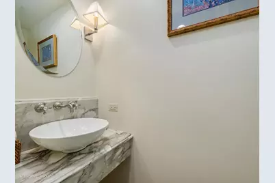 82 E Elm Street #1, Chicago, IL 60611 - Photo 14