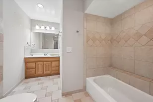 3746 N Central Ave, Chicago, IL 60634 - Photo 12