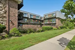 3746 N Central Ave, Chicago, IL 60634 - Photo 2
