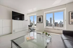 161 E Chicago Ave, Chicago, IL 60611 - Photo 6