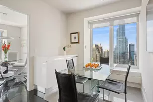 161 E Chicago Ave, Chicago, IL 60611 - Photo 10