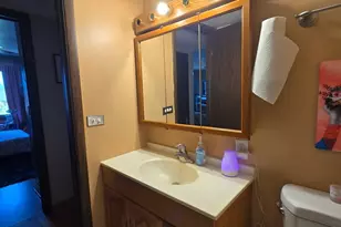 150 E Grand Ave, Elmhurst, IL 60126 - Photo 16