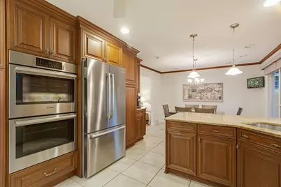 1685 Dartmouth Lane, Deerfield, IL 60015 - Photo 4