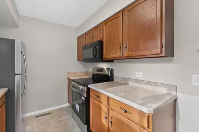 510 N Thornwood Drive #510, McHenry, IL 60050 - Photo 16