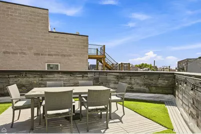 2029 W George Street, Chicago, IL 60618 - Photo 38